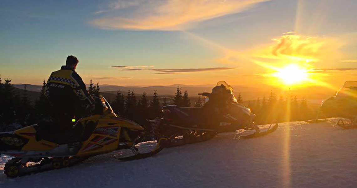 NH Landowners Make Snowmobiling Possible. Diamond Ridge in Pittsburg, NH