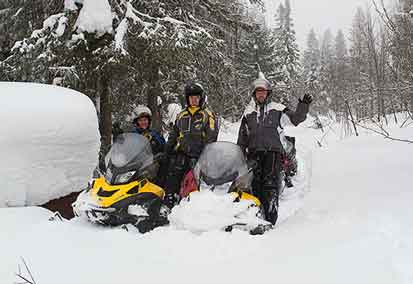 Russian snowmobilers Igor Zapivalov, Roman Shtefan, Evgeniy Borodin